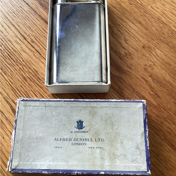 Vintage: Alfred Dunhill Lighter Filler Flask. - Picture 7 of 12